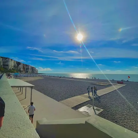 Spacieuse Maison Bleue, Au Centre Des Cordiers Casa vacanze