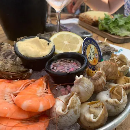 Spacieuse Maison Bleue, Au Centre Des Cordiers Holiday home Le Treport